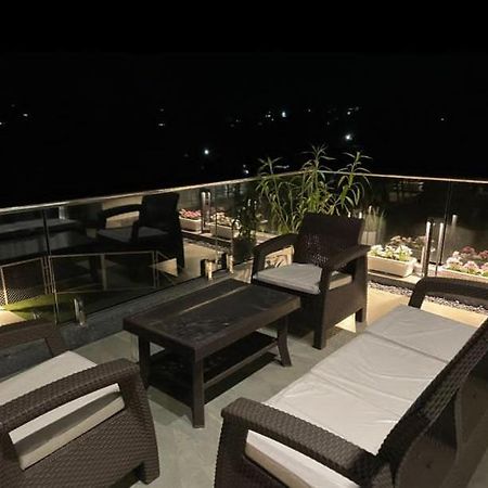 Earth Heaven Villa มหาบาเลชวาร์ ภายนอก รูปภาพ