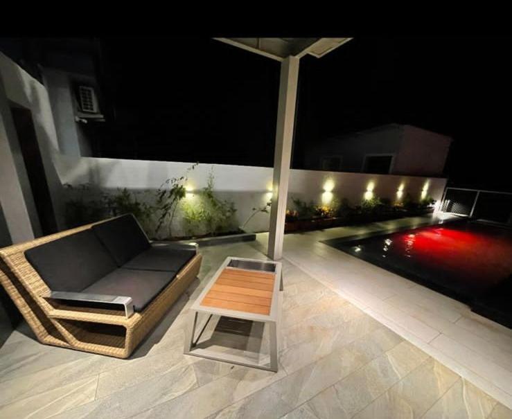 Earth Heaven Villa มหาบาเลชวาร์ ภายนอก รูปภาพ